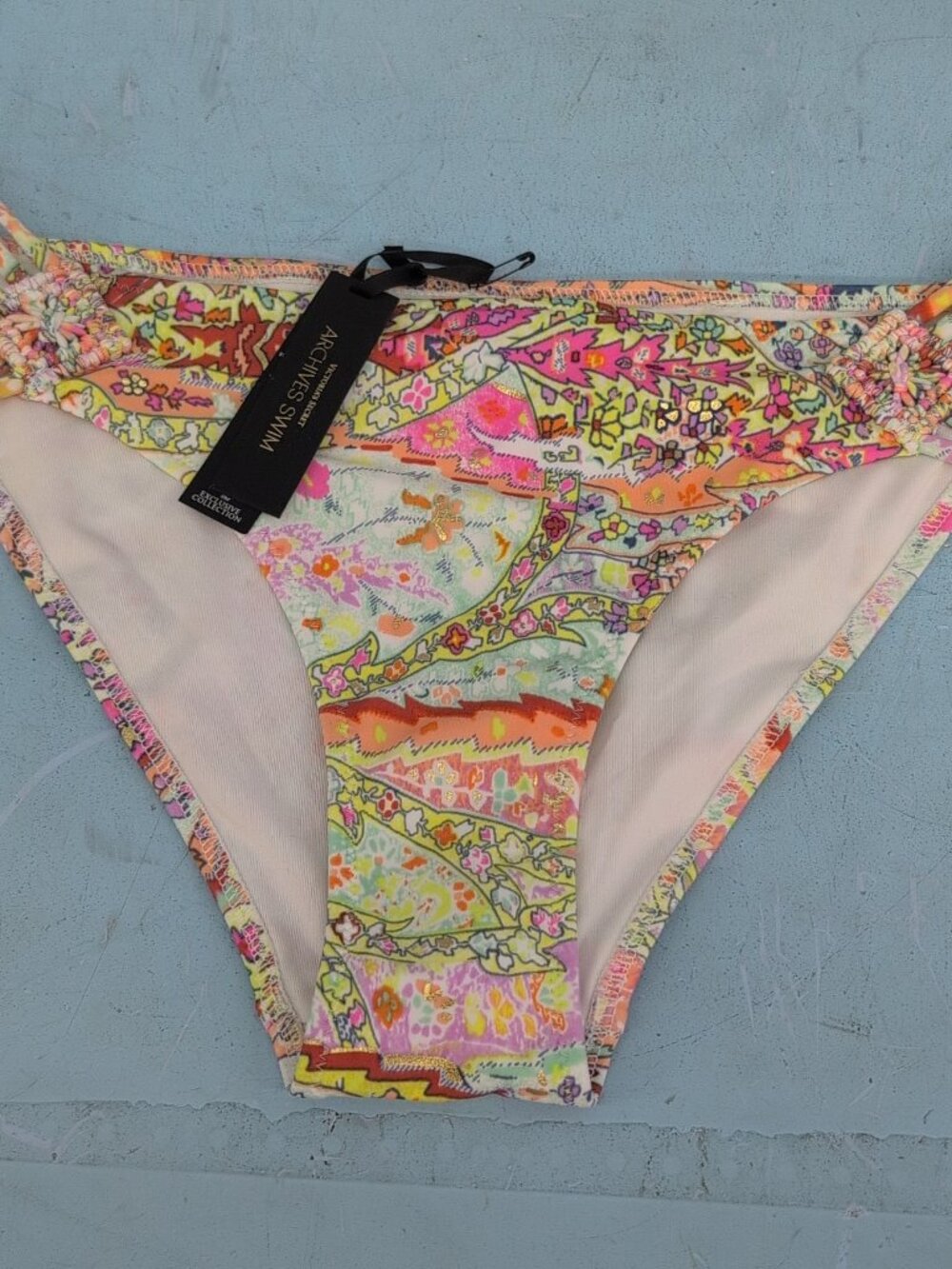 Victoria's Secret Archives Swim Cheeky Macrame Bikini Bottoms Small Paisley Pink